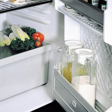 STERUN Glass Jug with Lid – Transparent Fridge Door Pitcher